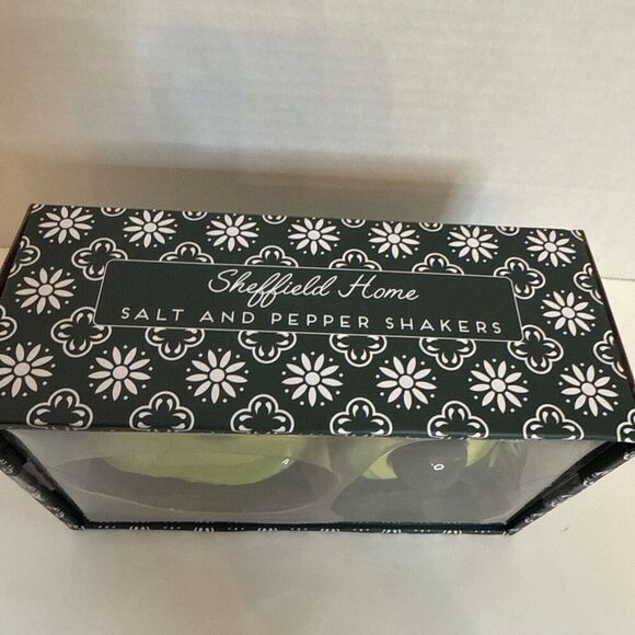 Sheffield Home Avocado Ceramic Salt & Pepper Shakers‎ Entertaining Taco Fiesta - Picture 2 of 6